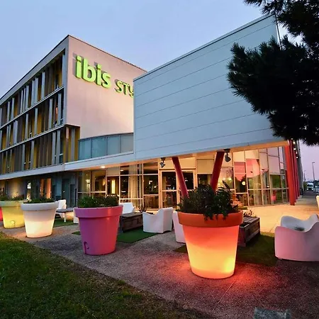 Ibis Budget Nantes Aeroport Hotell 2*