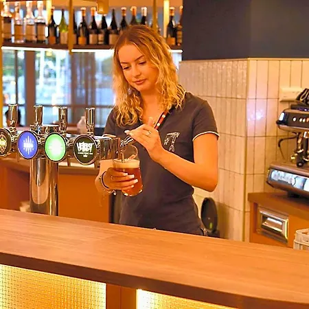 Ibis Budget Nantes Aeroport 호텔