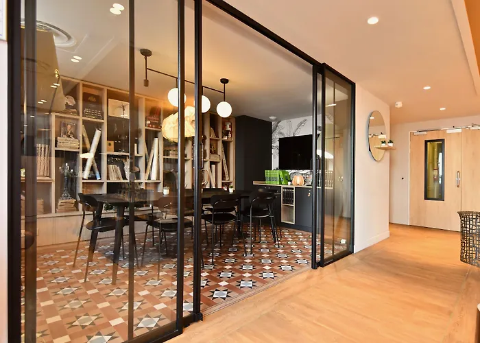 Ibis Budget Nantes Aeroport Hotell 2*